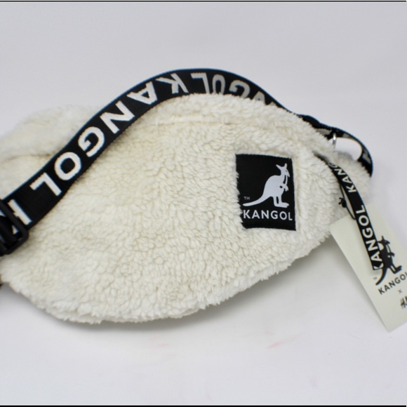 KANGOL x H&M Belt Bag Faux Shearling - Picture 12 of 12